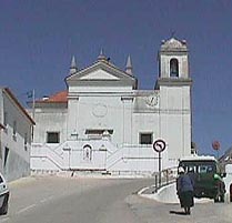 Aljezur church.JPG (14703 bytes)